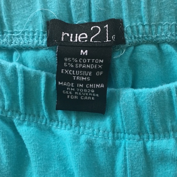 🎉Bundle of 2 Pants - Picture 4 of 8